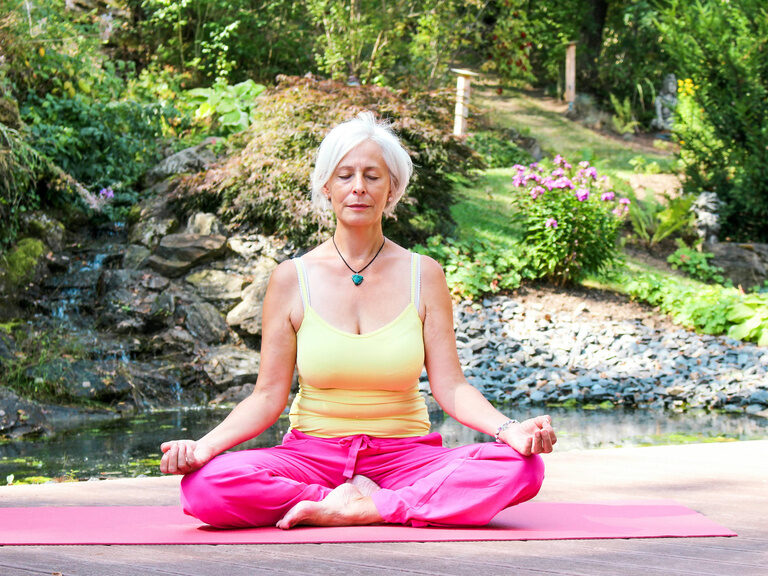 Yoga Retreat mit Gastgeberin Ingrid Gmach